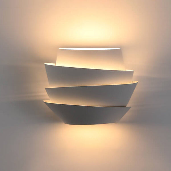 Scandinavian Wall Lamp with Double Light Points - NordGlow