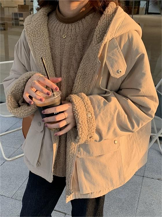 Warm Oversized Women's Jacket with Hood - Freya Fleece Parka