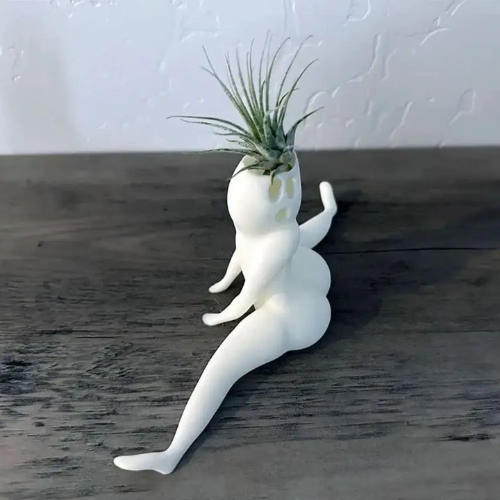 SpookyBuddy Ghost-Shaped Air Plant Display