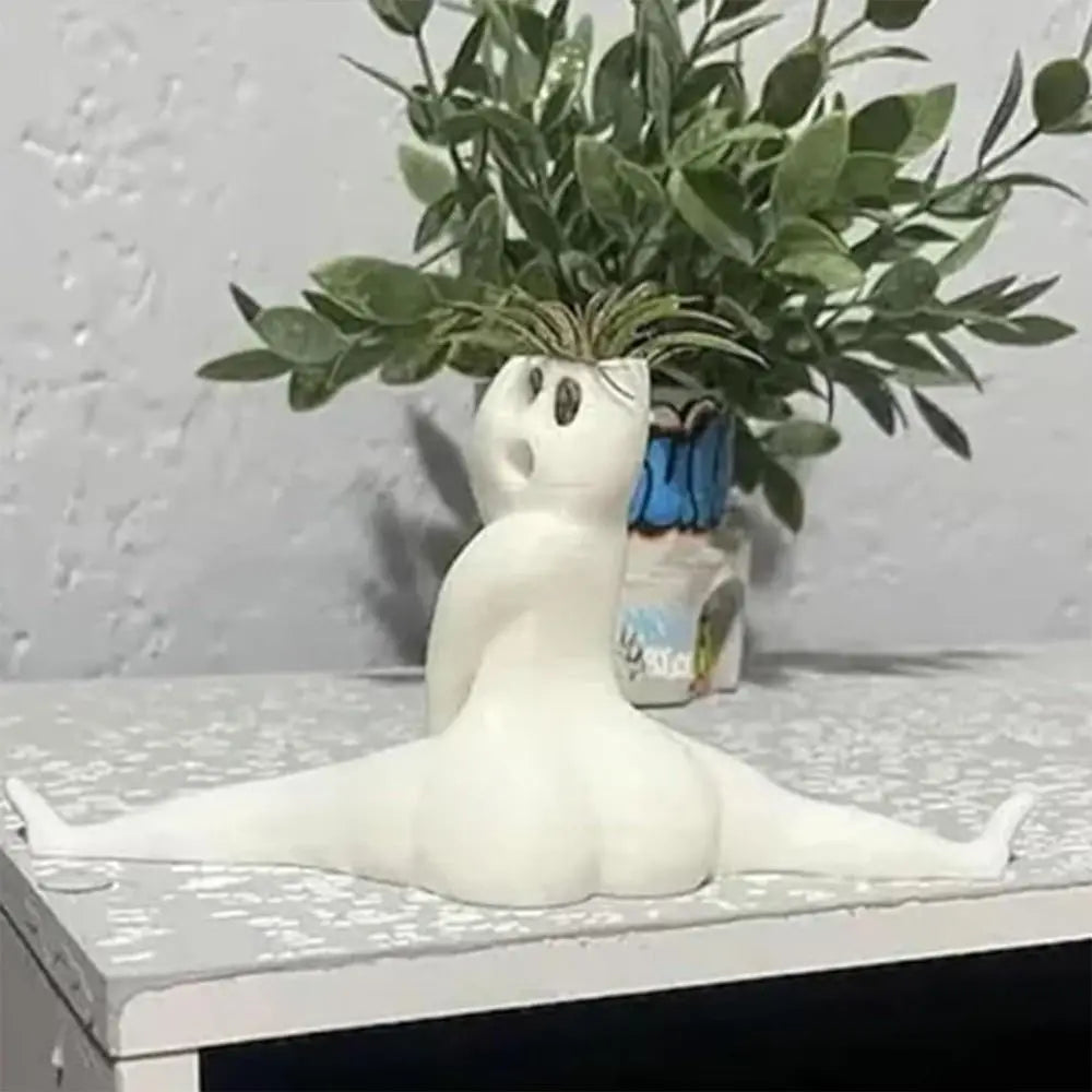 SpookyBuddy Ghost-Shaped Air Plant Display