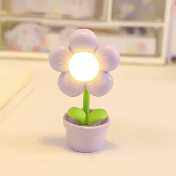 Small Flower Relaxing Table Lamp - BlossomGlow