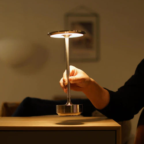 Luxe Wireless LED Table Lamp - Luna Glow